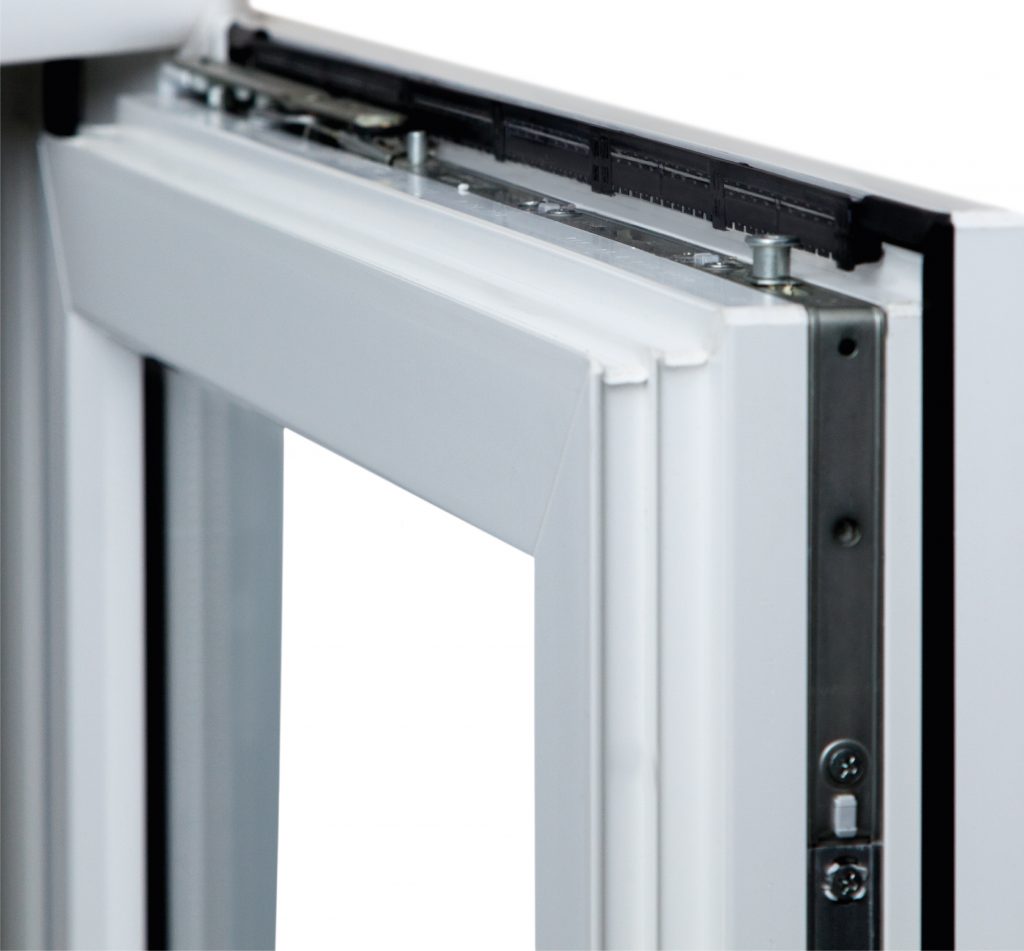Fensterflügel Kunststoff mit eingebautem arimeo CS